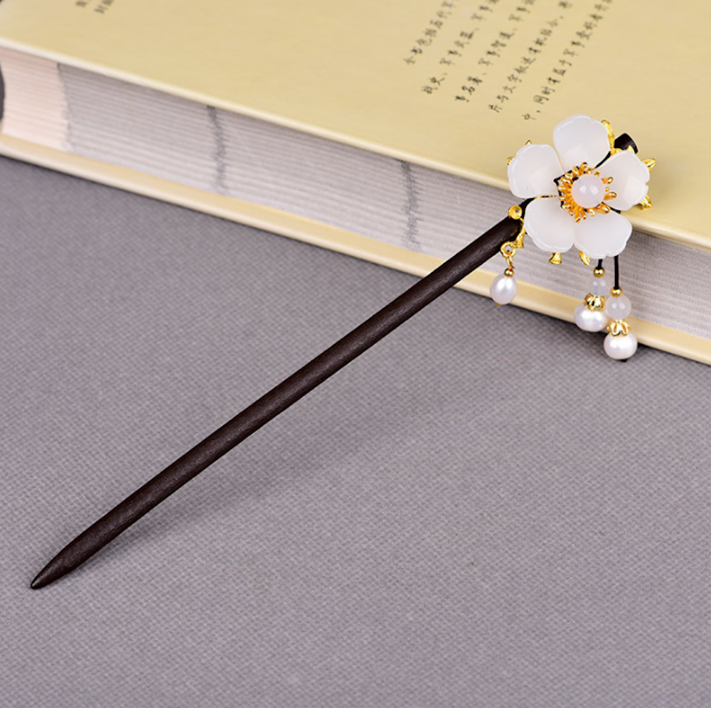 Vintage White Glaze Flower Wood Hair Stick Minimalist Tassels Hair Stick Hair Holder - Zealer