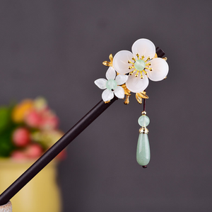 Vintage White Flower Wood Hair Stick Minimalist Tassels Hair Stick Hair Holder - Zealer