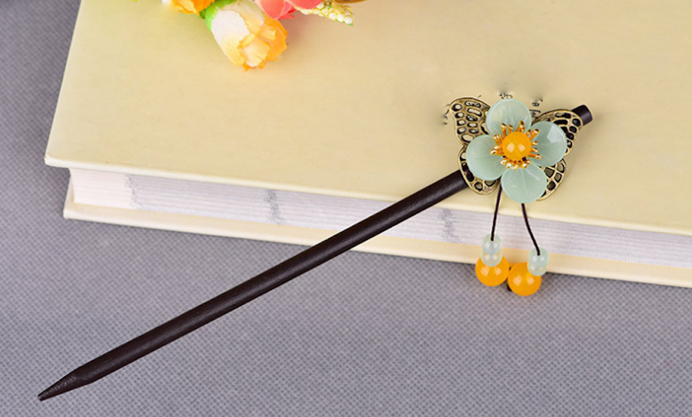 Vintage Green Flower Wood Hair Stick Minimalist Butterfly Tassels Hair Stick Hair Holder - Zealer