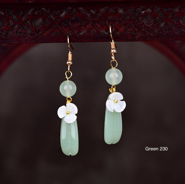 Vintage Green Jade Earrings Flower Long Dangle Earrings
