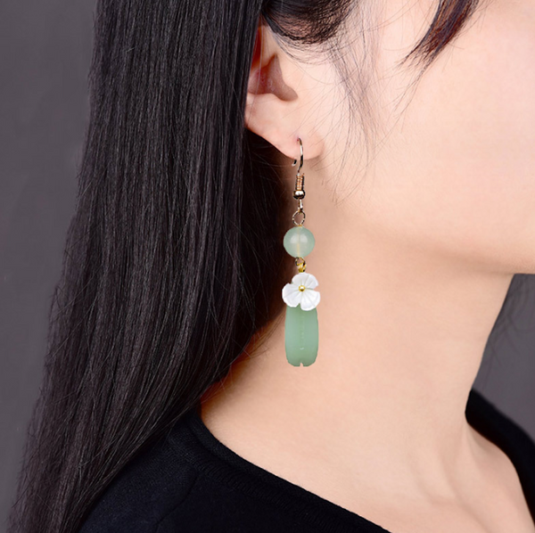 Vintage Green Jade Earrings Flower Long Dangle Earrings