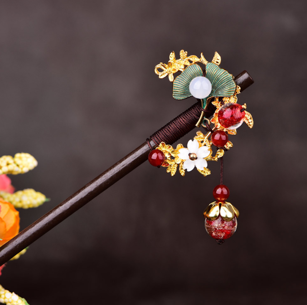 Vintage Gold Flower Wood Hair Stick Minimalist Tassels Hair Stick Hair Holder
