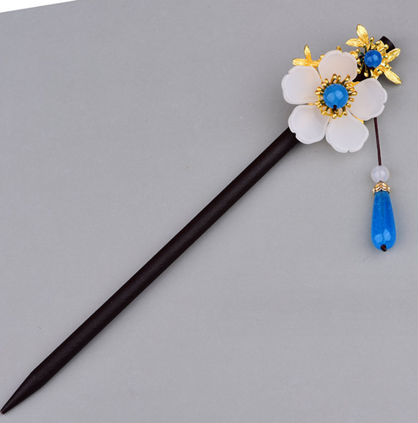 Vintage White Glaze Flower Wood Hair Stick Minimalist Tassels Hair Stick Hair Holder