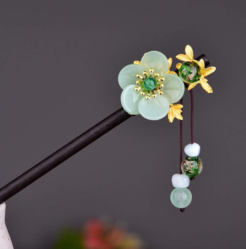 Vintage Green Glaze Flower Wood Hair Stick Minimalist Tassels Hair Stick Hair Holder