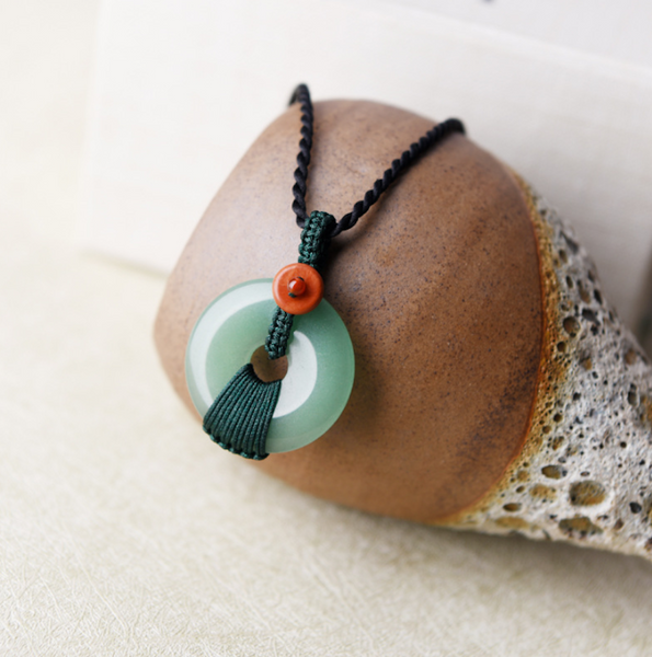 Vintage Green Jade Necklace Safety Knot Necklace
