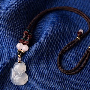 Vintage White Jade Necklace Lovely Fox Necklace - Zealer